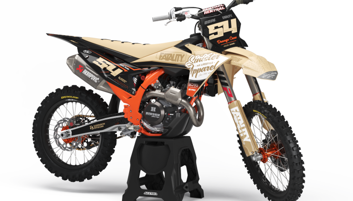 ktm_D1_0
